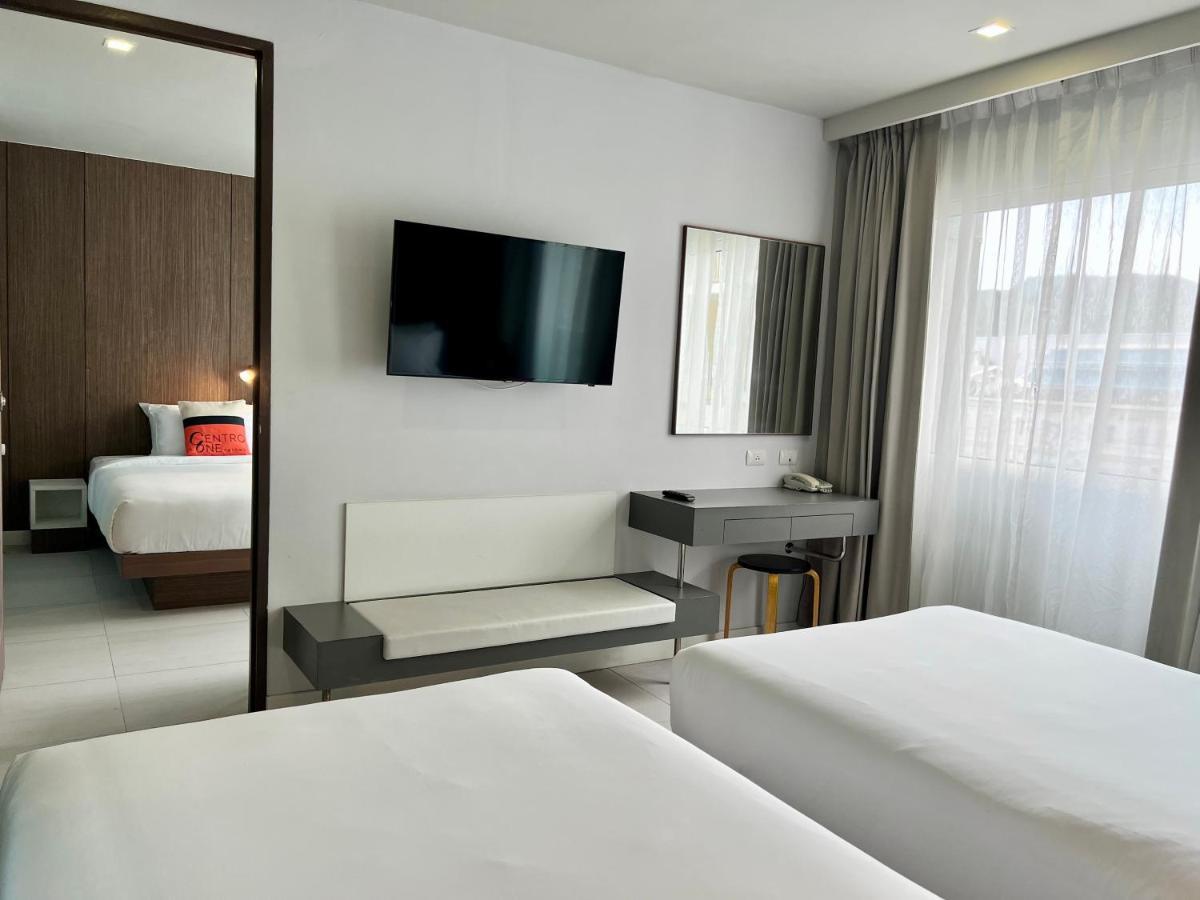 Отель Centro One Patong Экстерьер фото